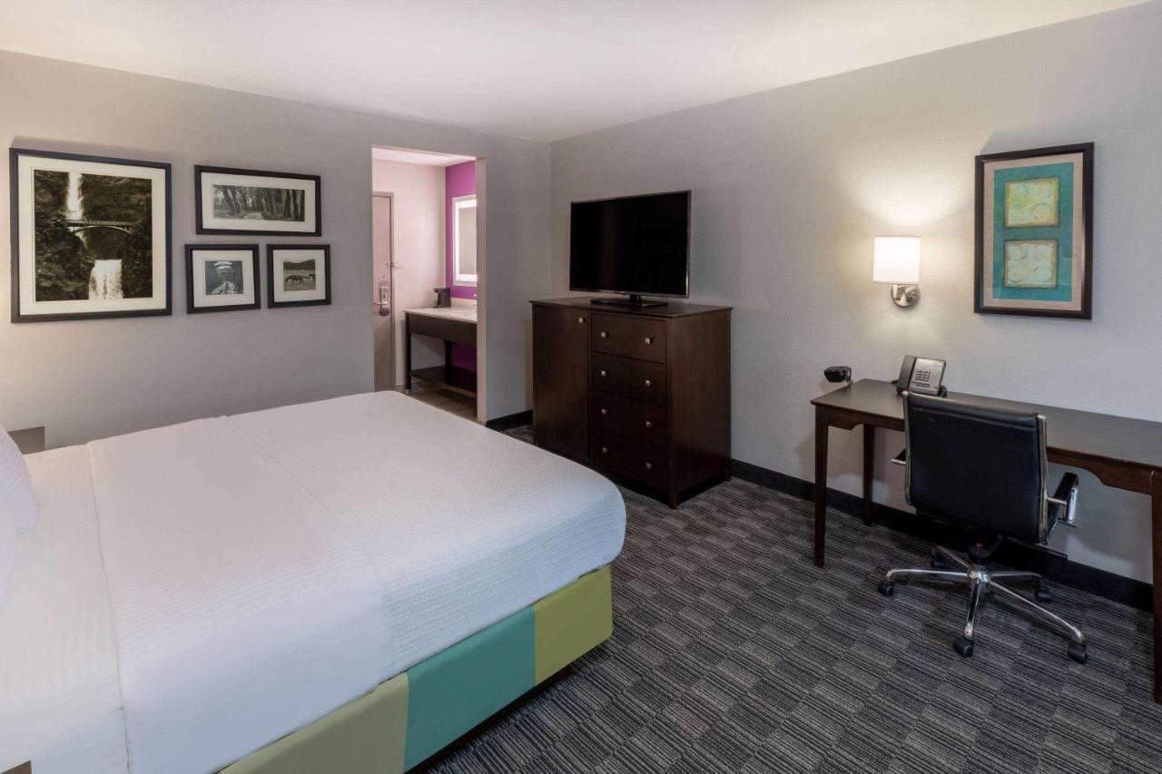 La Quinta By Wyndham Houston Nw Brookhollow Экстерьер фото